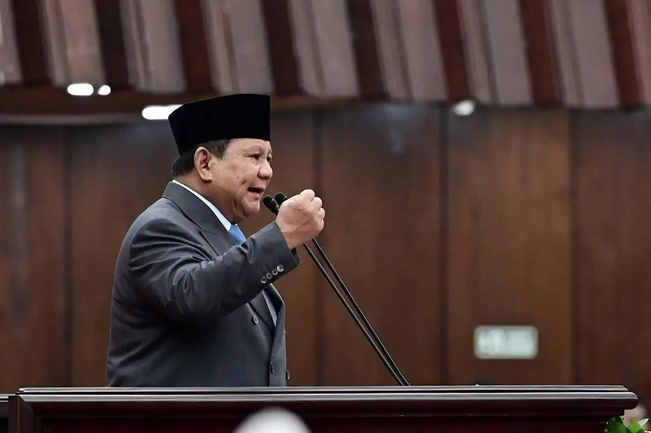 Presiden Prabowo Cabut Tunjangan Besar untuk Anggota DPR Usai Gelombang Protes